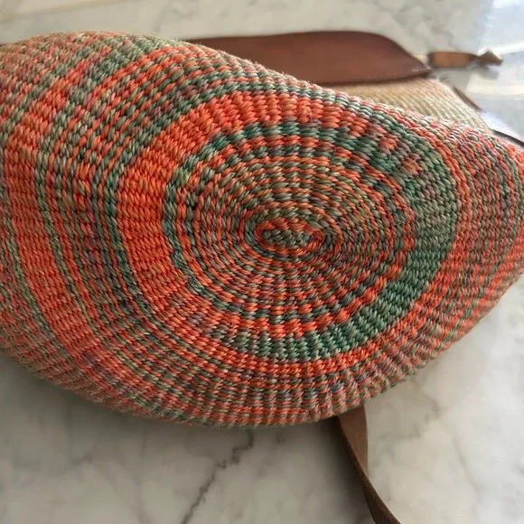 SISAL woven zip crossbody Shoulder Bag purse 14x14 leather - Picture 3 of 3